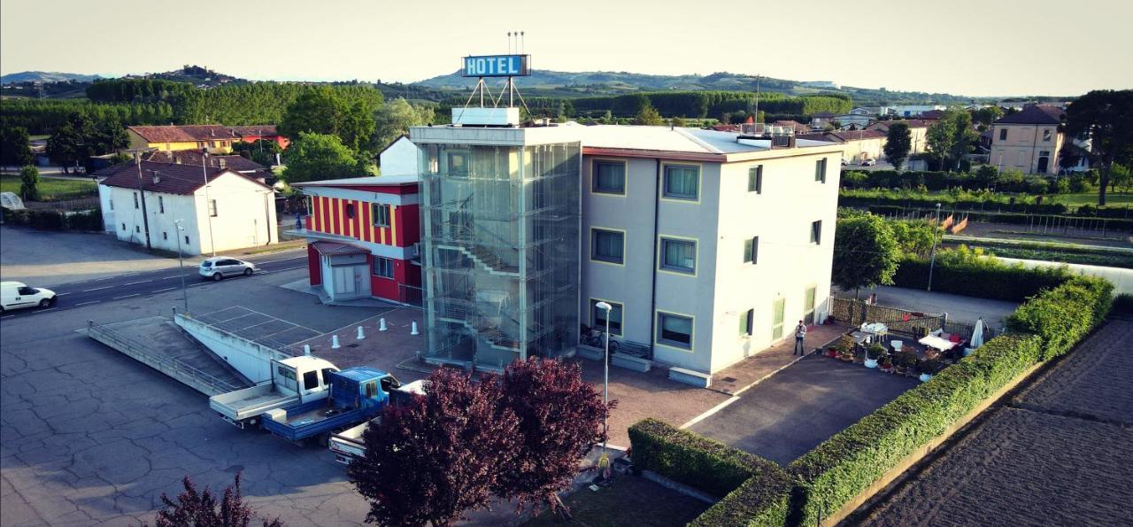 Hotel Medea (Adults Only) Alba  Exterior foto